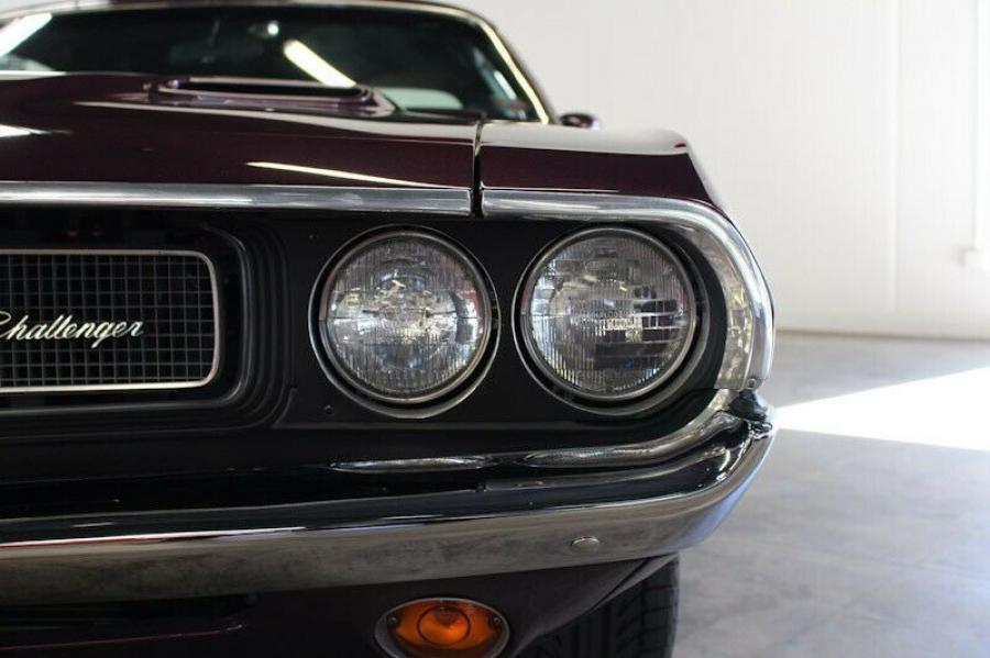 Детали экстерьера Dodge Challenger Hardtop (JH23) 1970 года  (фото 37 из 66)